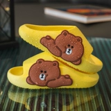 Детские летние тапочки для мальчиков, нескользящие мультяшные милые слайдеры, с медвежатами
