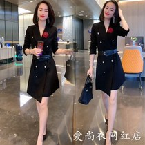 Winter one-piece dress Fancy Dress with Slim Shade of Flesh Red Fashion Windsuit Jacket Suit Pleasing Clothing