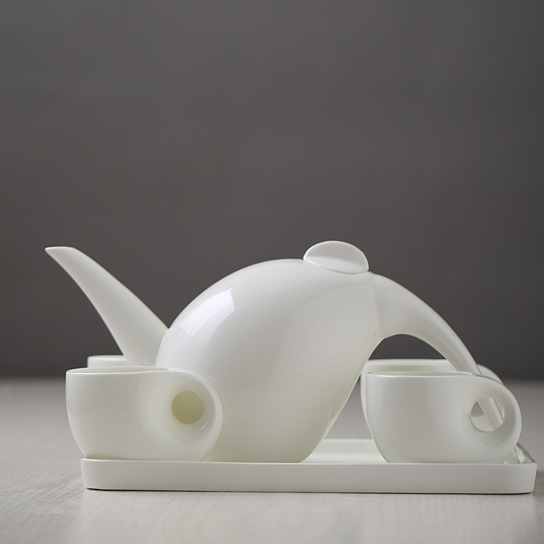 Whole set of Gongfu tea with teapot gift box set bone Porcelain Ceramic Tea Tea Cup Tea Tray Tea Cup Jo for the wedding Lilly