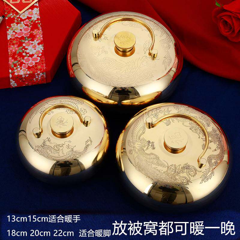 Old soup-in-grandmother warm stove warm pot warm kettle warm water heating feet furnace heating foot bed