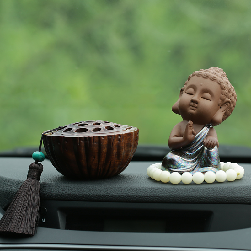 Peach Wood Lian Fluffy Car Pendulum with control desk adorn meditation Chinese windmills for men and women