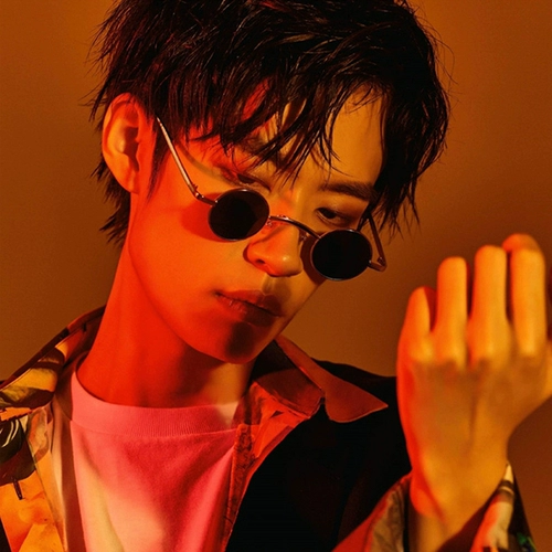 Маленький объектив, ретро солнцезащитные очки, популярно в интернете