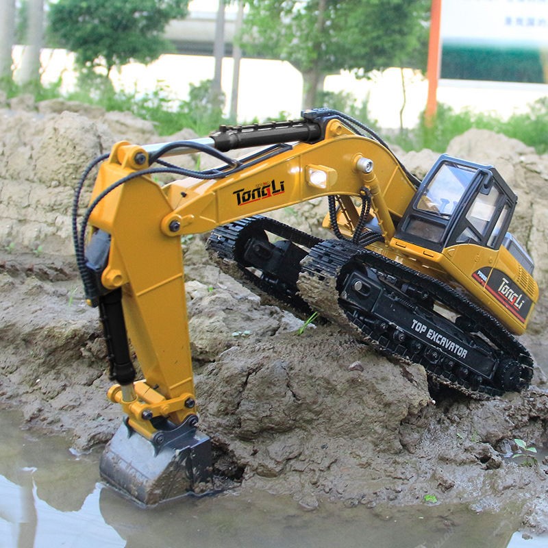 Children's excavators engineering car boy toy car can take man's oversize charge digging machine for remote control of electric geek