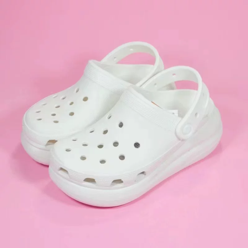 Crocs Crocs новая 2024 женских дырчатая обувь puff clog толстая подошва увеличенная спортивная быстросохнущие пляжные сандалии