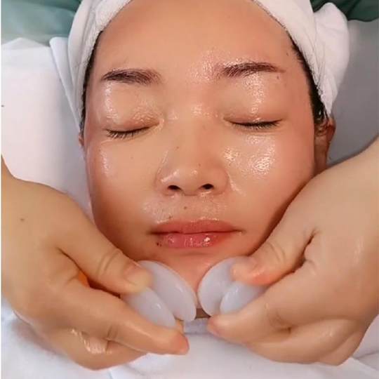Tarro de silicona para belleza facial, tarro para caminar facial, tarro deslizante suave que absorbe la humedad, tarro fácil para niños pequeños, artefacto doméstico para raspar y masajear