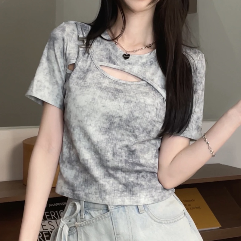 Plus Size Irregular Hollow-Out Tie-Dye Short-Sleeve T-Shirt for Women, New Summer Style, Unique Slim-Fit Short Top Plus Size Irregular Hollow-Out Tie-Dye Short-Sleeve T-Shirt for Women, New Summer Style, Unique Slim-Fit Short Top