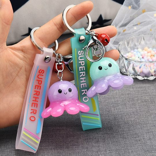 Cute and Creative Acrylic Octopus Pendant for Backpacks, Glowing Cartoon Octopus Figurine, Couple Car Keychain