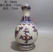 Hui Poly] Qing Qianlong Antique Bottle Hand-painted Porcelain Ancient Play Garlic Head Melon And Fruit Antique Tattoo Collection Green Flower Old Stock Glaze