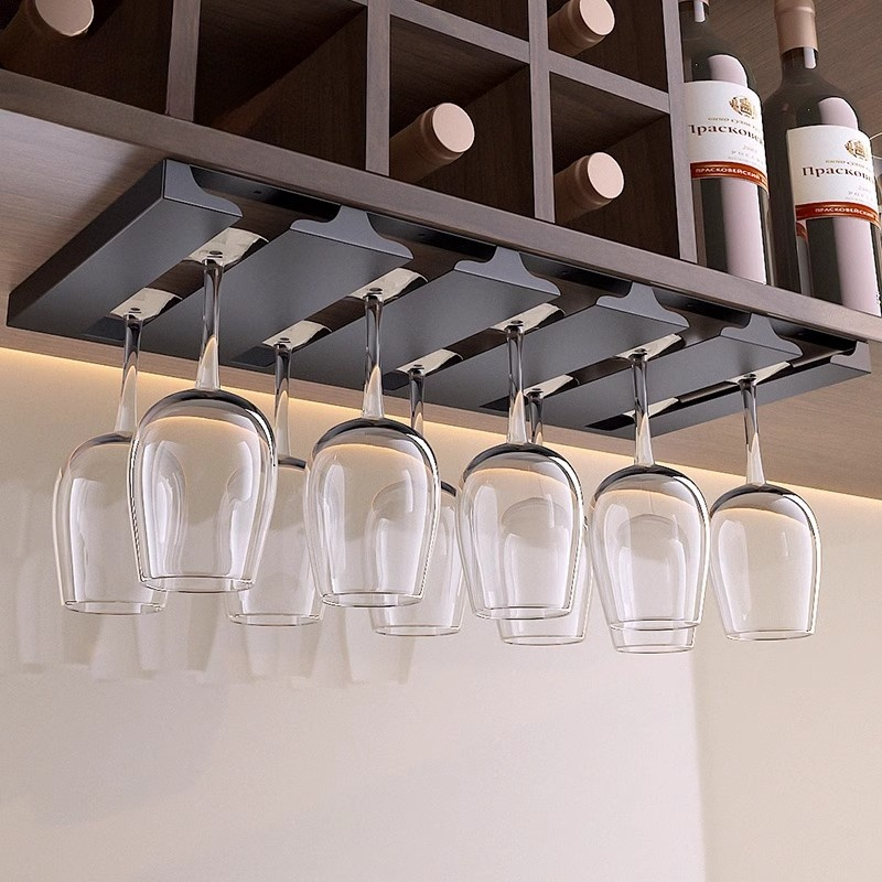 ステンレススチール製のワイングラスラックは、逆さまに吊り下げられ、パンチフリーの金属製の家庭用キッチングレープワインキャビネットに吊り下げられ、高脚のグラスです。