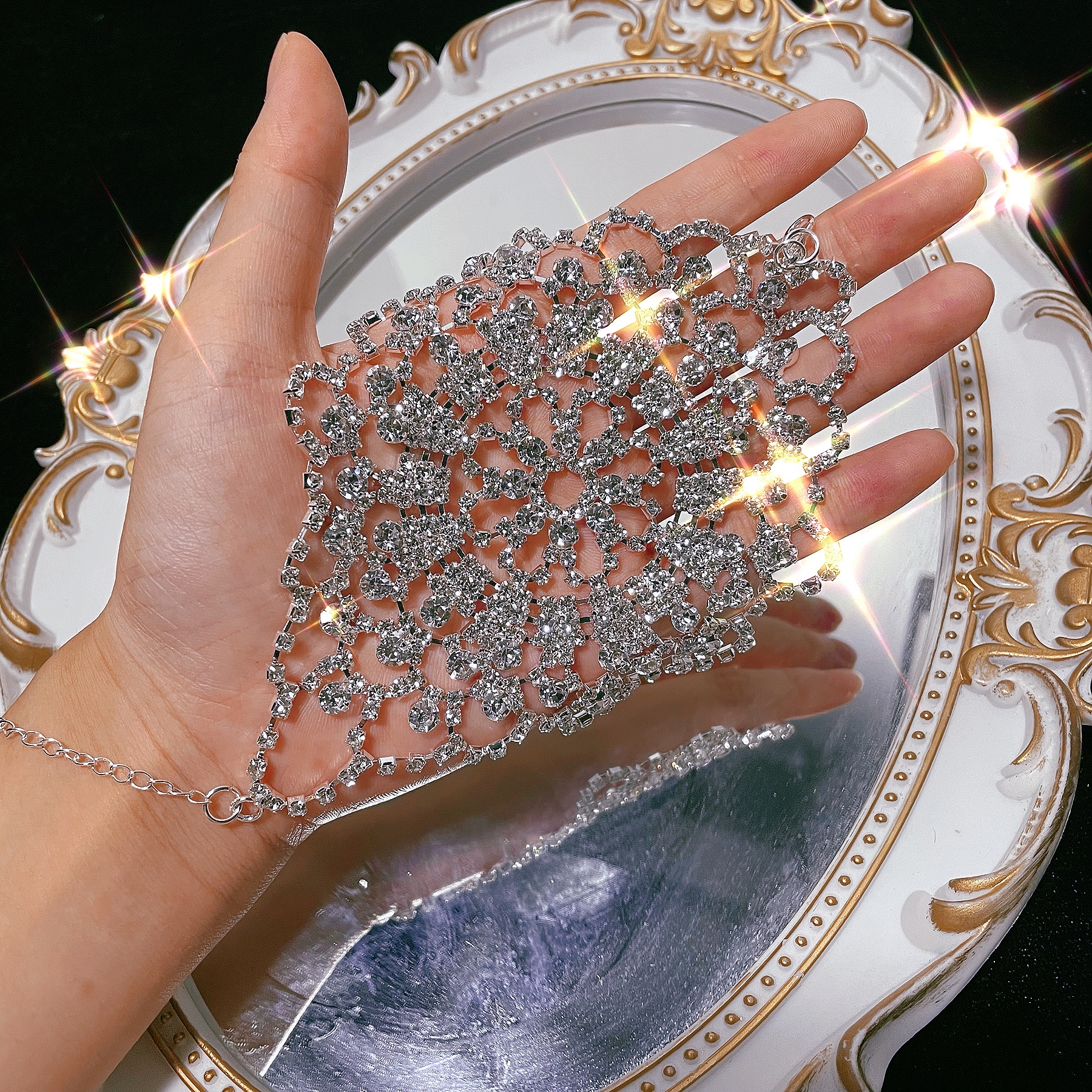 Korean-style beautiful high-end luxury wedding banquet rhinestone shiny bride wrist flower stage show bracelet