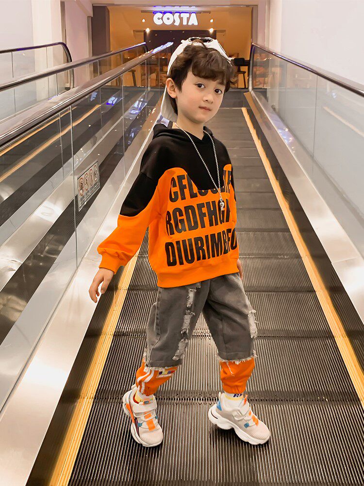 Korean boy suit autumn 2022 new children's handsome boy clothes spring and autumn denim splicing two-piece suit