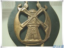 Chic 05 Cousins Atlantic Wall Decorated With British Brass Maer Pendant Horse Windmill Squirrel Bird Reliefs 47