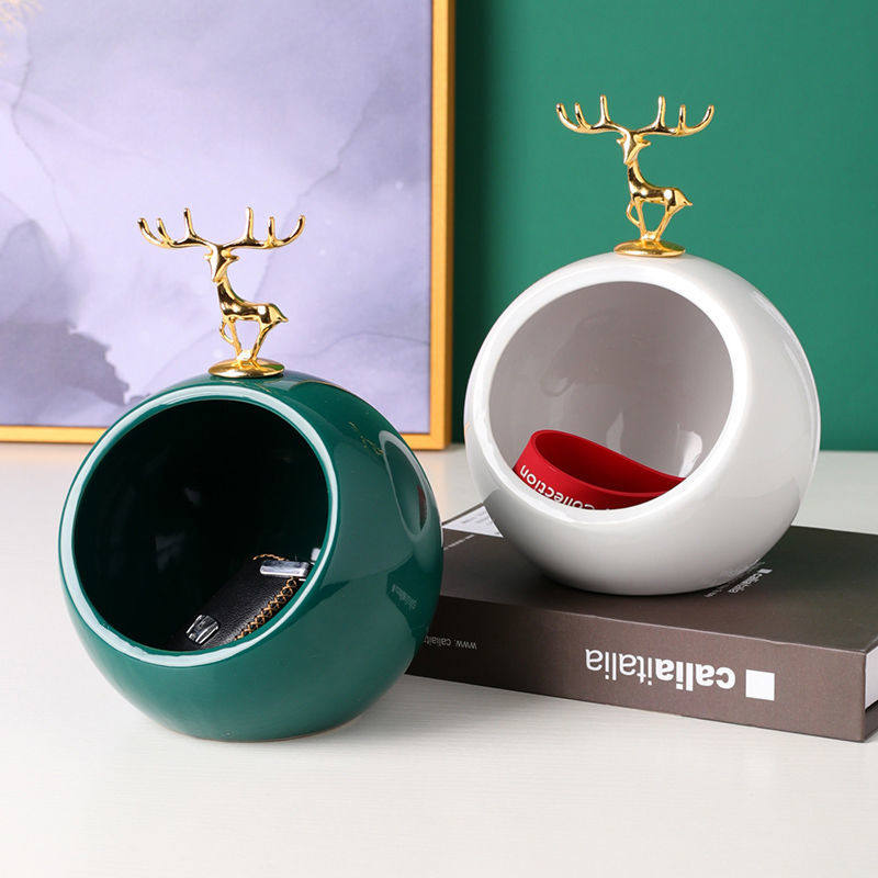 Upscale First Accessories Box Key Containing Box Large Capacity Doorway Entrance Door Release Key Containing Teenage Girl Hearts Cute Modern