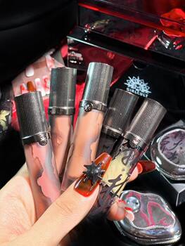 Girlcult Lip Cream Black and Red Lip Glaze Non-Stick Cup Lip Mud New Product