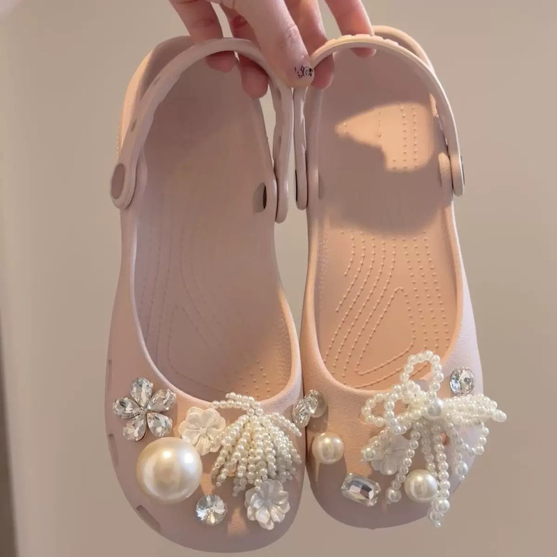 British Dhwa New Ballet-Style Clogs for Pregnant Women, Soft-Soled and Comfortable, Summer 2026 Non-Slip Outdoor Beach Sandals British Dhwa New Ballet-Style Clogs for Pregnant Women, Soft-Soled and Comfortable, Summer 2026 Non-Slip Outdoor Beach Sandals