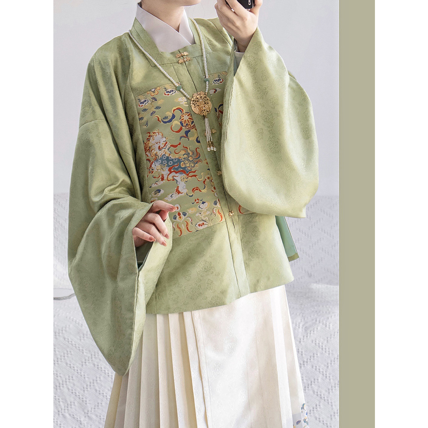 Tangchun March Xishi Opera Ball Оригинальная повседневная одежда Hanfu с квадратным воротником в стиле династии Мин, костюм с юбкой для верховой езды, женская блузка в древнем стиле Изображение 1