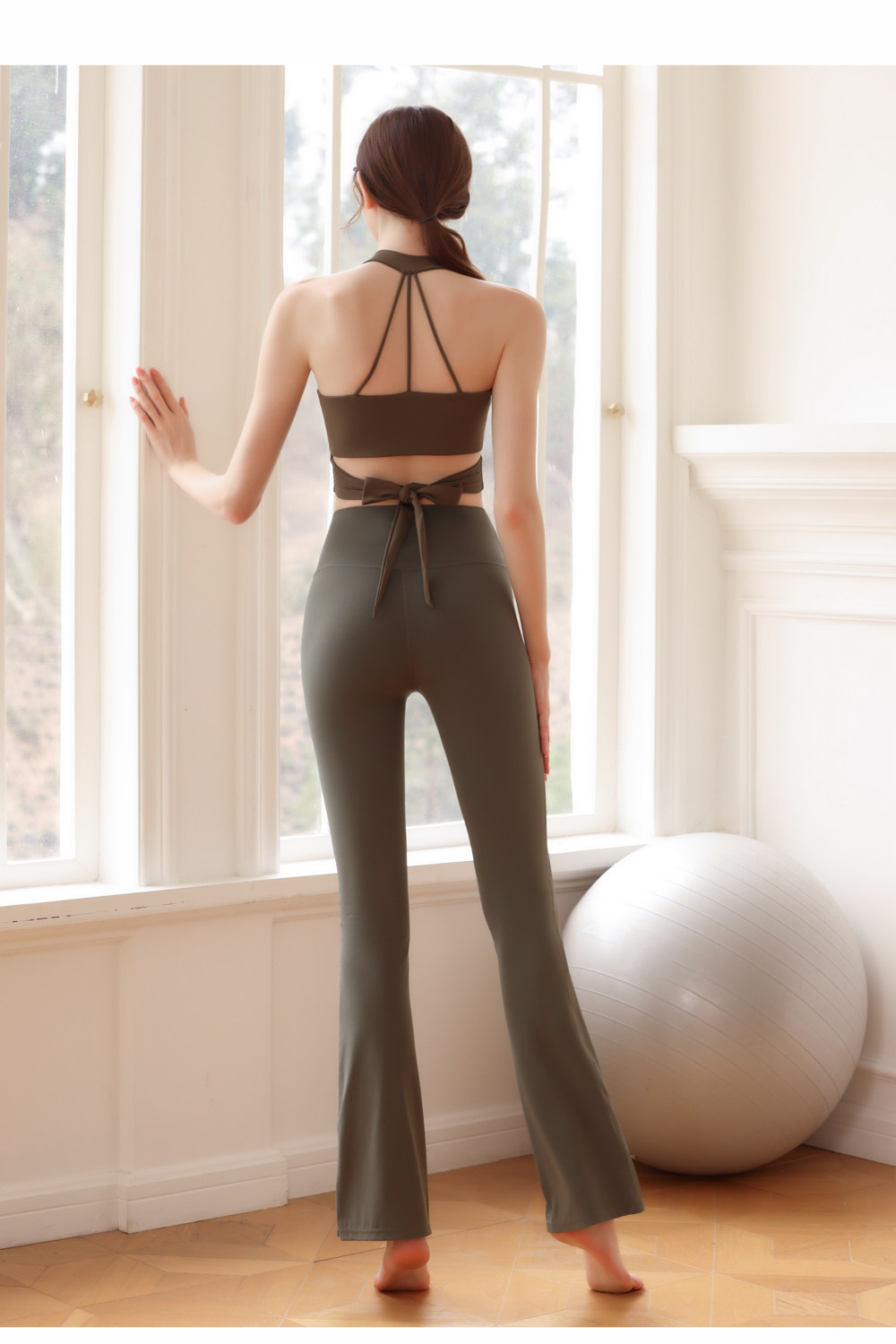 Штаны для йоги 高级瑜珈裤微喇叭裤高腰宽松室外跑步健身服运动休闲 𫔮长裤女套装 VBUSS