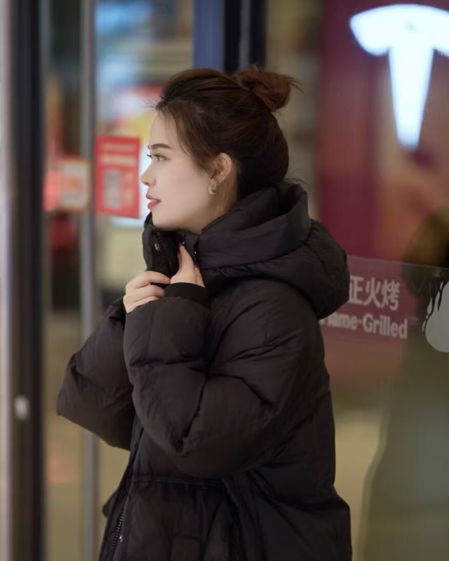 艾雪绒羽绒服