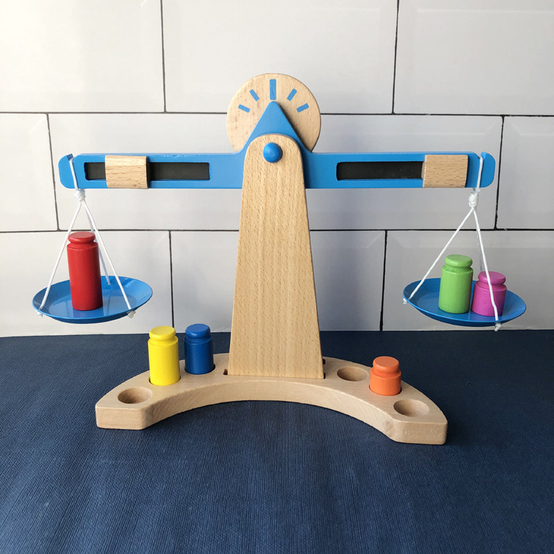Mathematical scales children's toy kindergarten class high - quality solid Mumn's early teaching baby tools at 3 years old