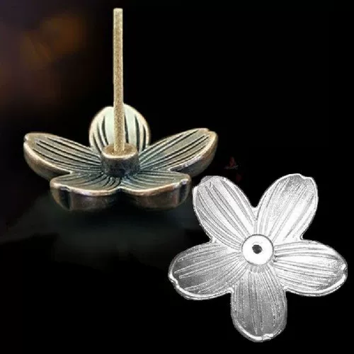 Мини -вишневый цветок антикварного держателя благовоний копер