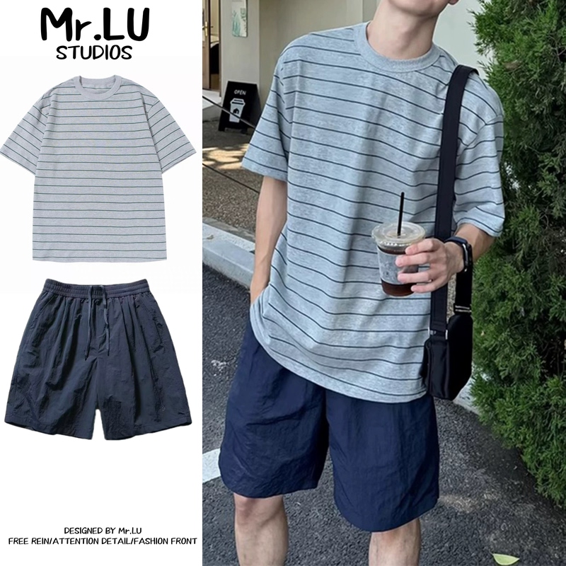 Gray Striped Short-Sleeved T-Shirt for Men, Summer Korean Retro College Style Couple Cleanfit Heavyweight Top Set Gray Striped Short-Sleeved T-Shirt for Men, Summer Korean Retro College Style Couple Cleanfit Heavyweight Top Set
