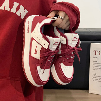 Pull-Back Wine Red White Sneakers for Women 2026 New Spring and Autumn Versatile Sneakers Retro Casual Shoes Thick-Soled Couple Shoes