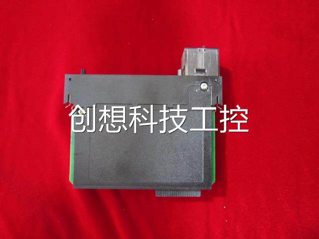 IV 32756 Photo IV 32756 Physical Color Photography - PLC Renewal Test Rockwell