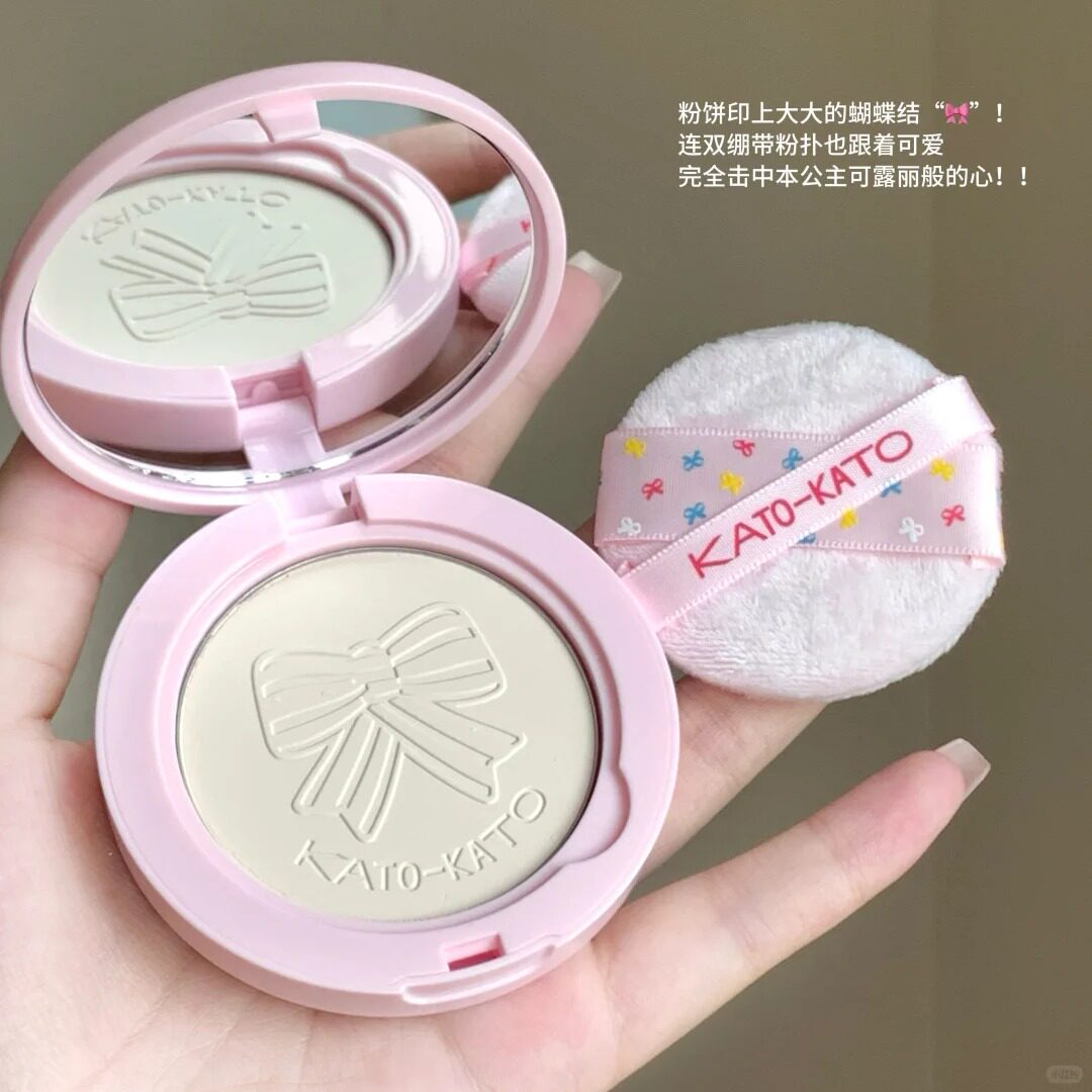 KATO恰好合拍防水柔焦蜜粉饼:控油持妆的终极战神_粉饼_淘宝美妆网