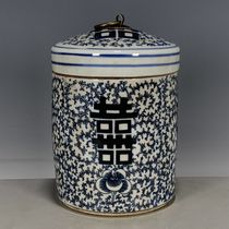 Antique porcelain made in the Guangxu period of the Qing Dynasty blue and white tea jars with happy characters sugar jars and salt jars all old goods collection of old porcelain