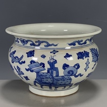 Antiques and miscellaneous antiques second-hand goods Qing Dynasty double-circle bottom model blue and white ancient pictures small jar incense burner collectibles old objects