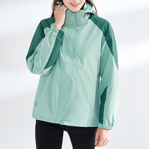 Couple mountaineering outdoor three-in-one jacket womens 2021 new two-piece plus velvet winter waterproof jacket men