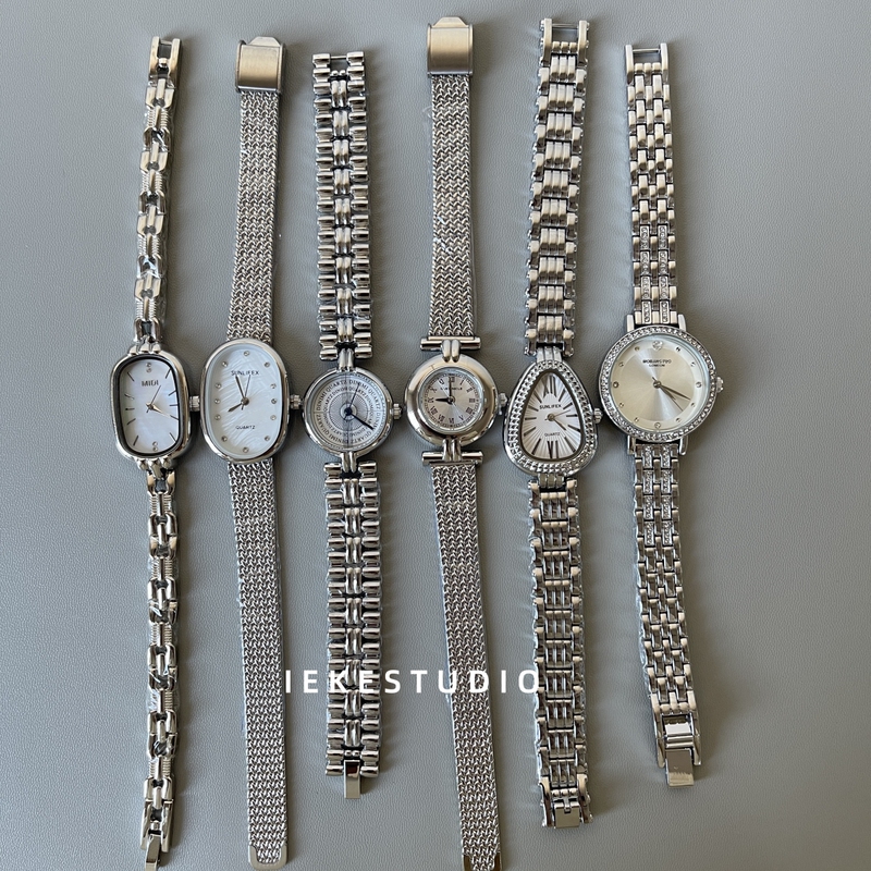 Ieke White Moonlight Cool Style High-End Watch for Women, Simple, Niche, Light Luxury, Fashionable, Versatile, Vintage, Exquisite