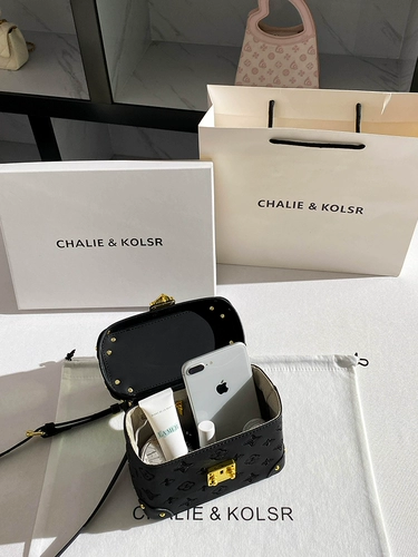 Сумка-ведро Chalie&Kolsr, новинка весны 2025 года, высококачественная маленькая квадратная сумка с тиснением, сумка через плечо