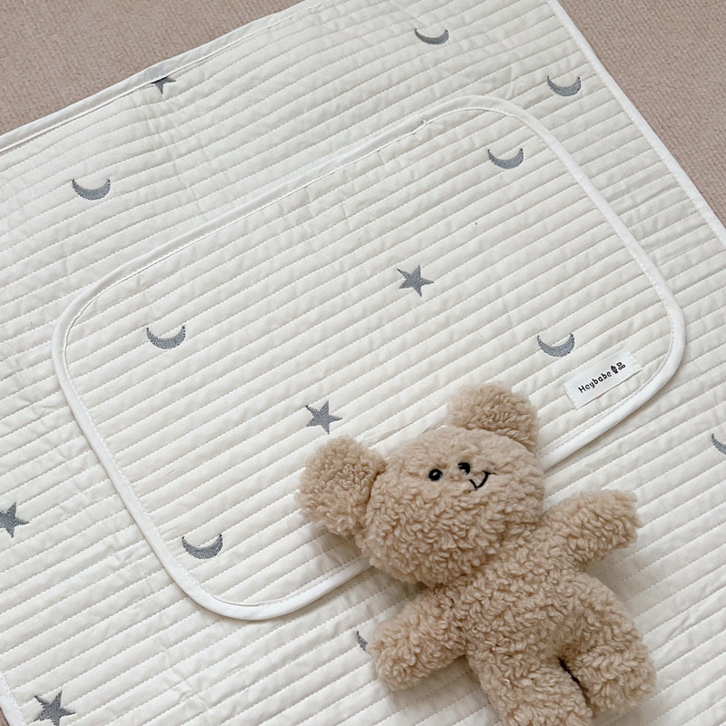 Baby Cloud Pillow Neonatal Pillow Cotton Low Pillow Flat Pillow Baby Pillow Cover Breathable Anti-spit Milk Four Seasons Universal