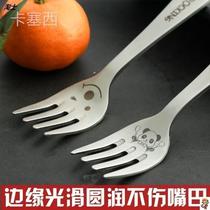 Fork does not hurt childrens mouth. Single fork for children. Single fork for baby to eat noodles. Small table fork for home use.