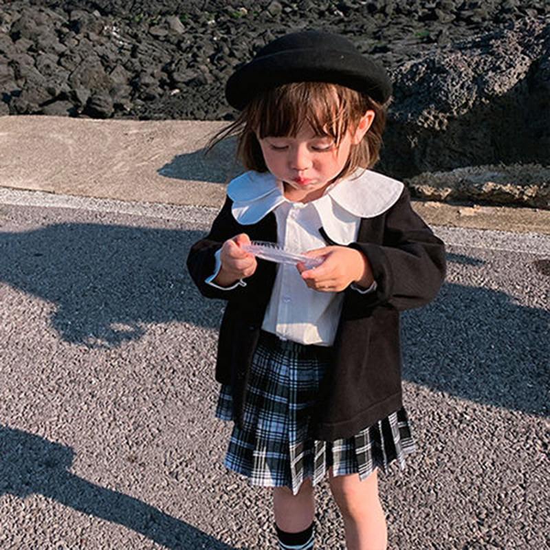 Girls net red suit autumn 2022 new college style knitted cardigan jacket shirt pleated skirt two-piece tide