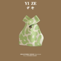 Зеленая сумка, в цветочек