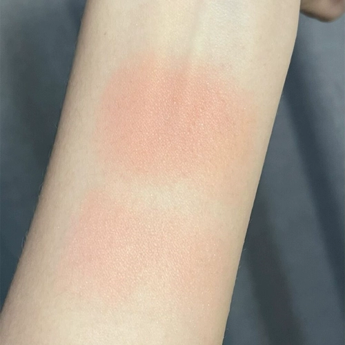 Карамельное сухое молоко с розой в составе, румяна, хайлайтер, на каждый день