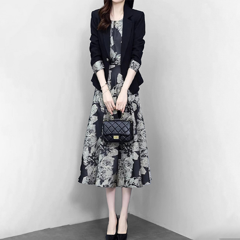 Mapping Hong Kong Women's Clothing Spring 2026 New High-End Two-Piece Set Professional Fashion Super Beautiful and Stunning Suit