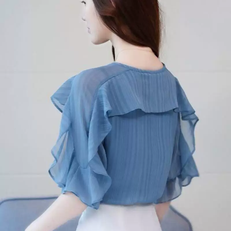 Летняя блуза из шифона дизайна, корейский стиль, оверсайз, slim fit, вырез, тренд сезона, с коротким рукавом
