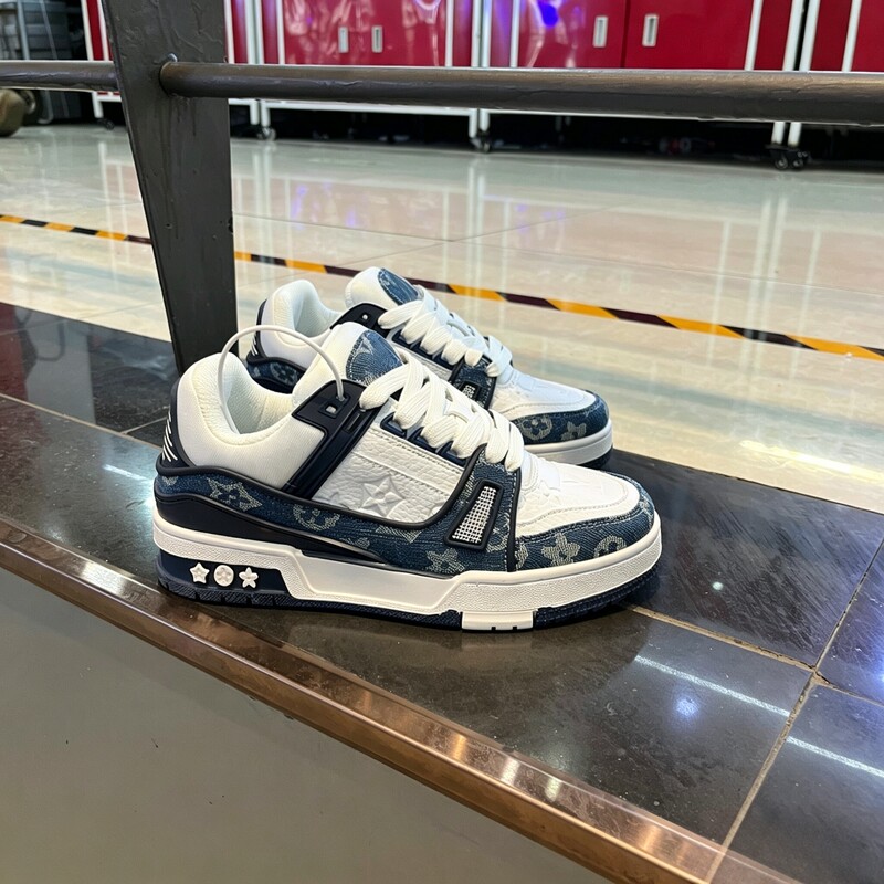 Hong Kong Exclusive Store Lv Trainer Sneakers Putian Men's Casual Shoes Lightweight Non-Slip Sports Shoes Branded Women's Shoes