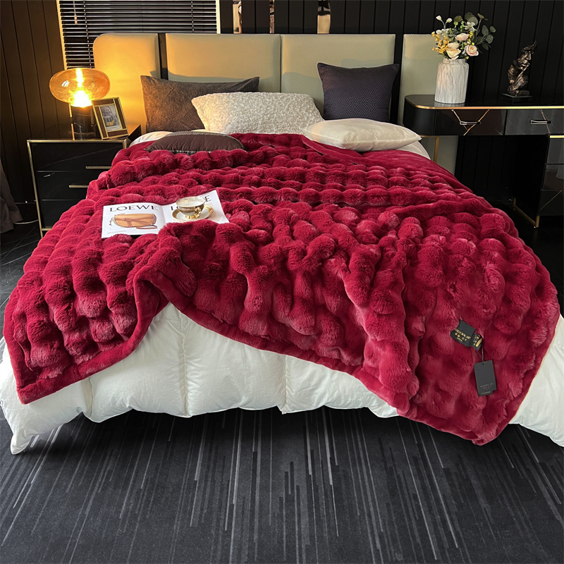 Autumn and Winter Wedding Burgundy Bride's Dowry Faux Rabbit Fur Warm Blanket High-End Raschel Air Conditioning Throw Blanket 5.5kg