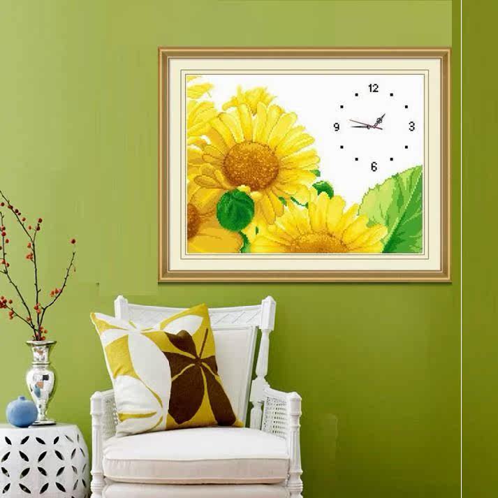 New living room clock new simple small embroidered watch and watch cross embroidered cotton thread stitch with full embroidered alarm clock yourself