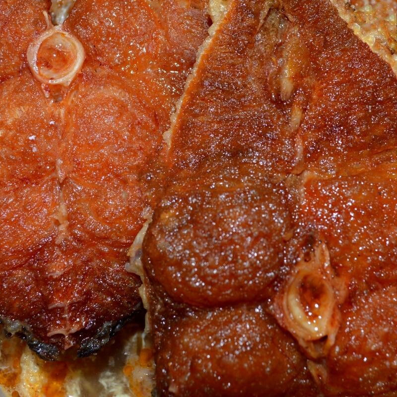 West Taihu specially produces 10 pounds of 5 incense loquat explosive fish secretly smoked grass fish ready to be preservative