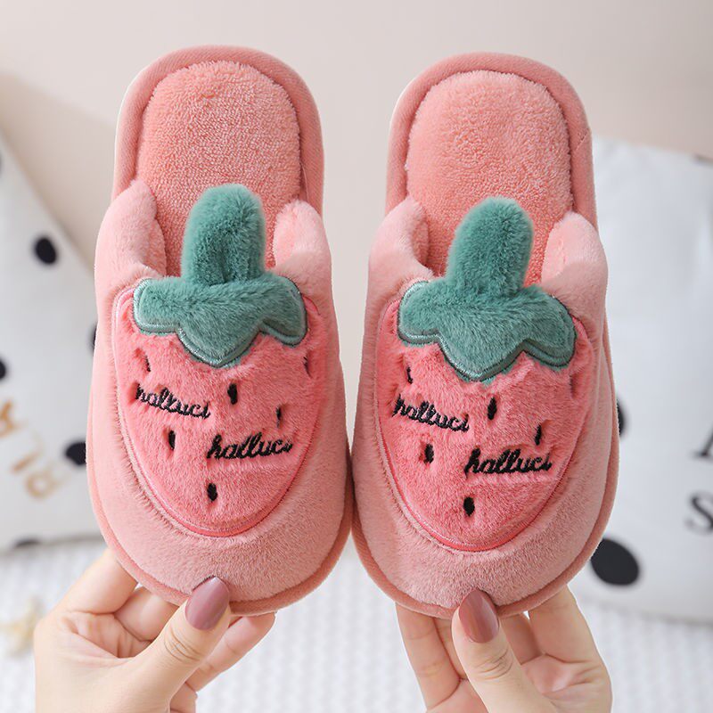 Children's cotton slippers male and female children One family of three children with cute non-slip soft bottom indoor thick bottom floor slippers