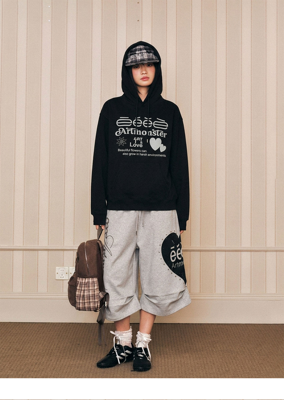 eeeeArtmonster Heart Print Hoodie