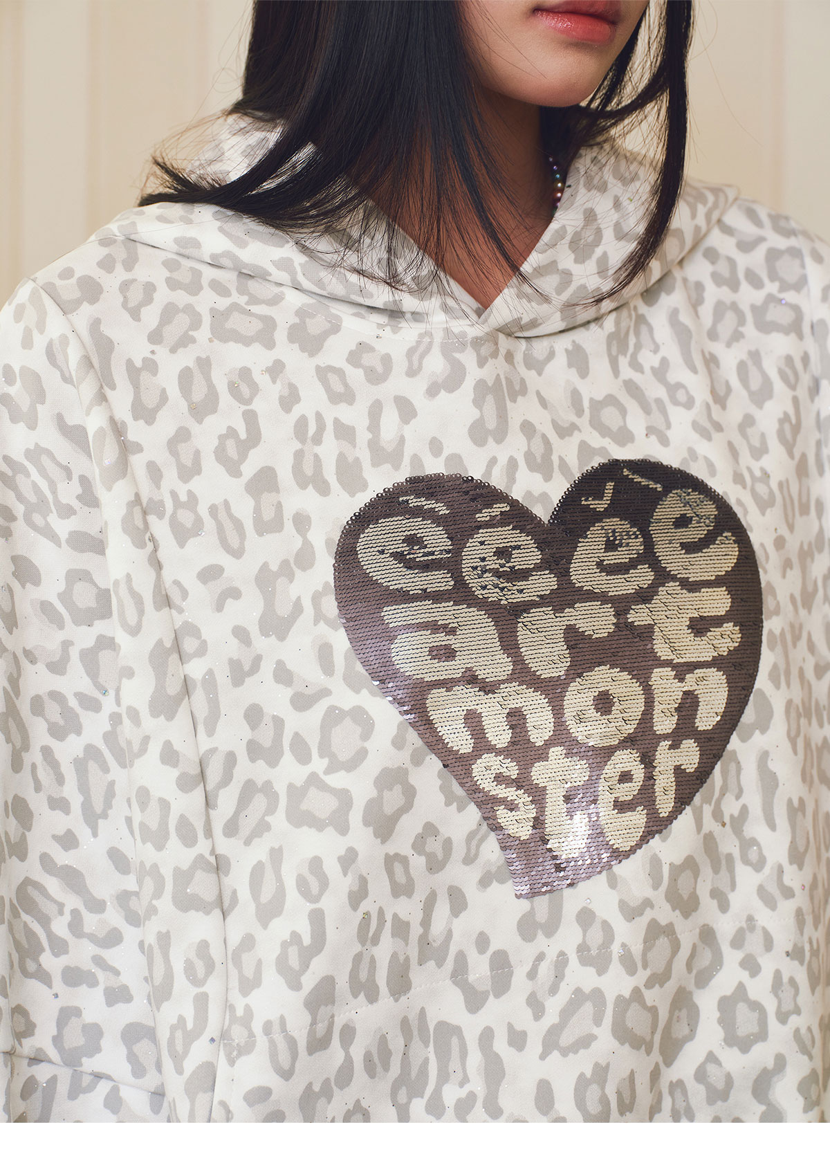 eeeeArtmonster Cat Ear Leopard Sequin Hoodie