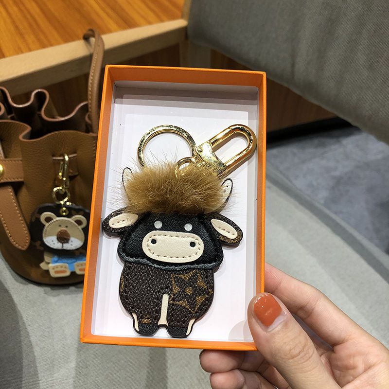 Suitable for Lv Presbyopic Calf Pendant, Zodiac Year, Cow Devil Car Keychain, Fashionable Bag Pendant, Couple Model