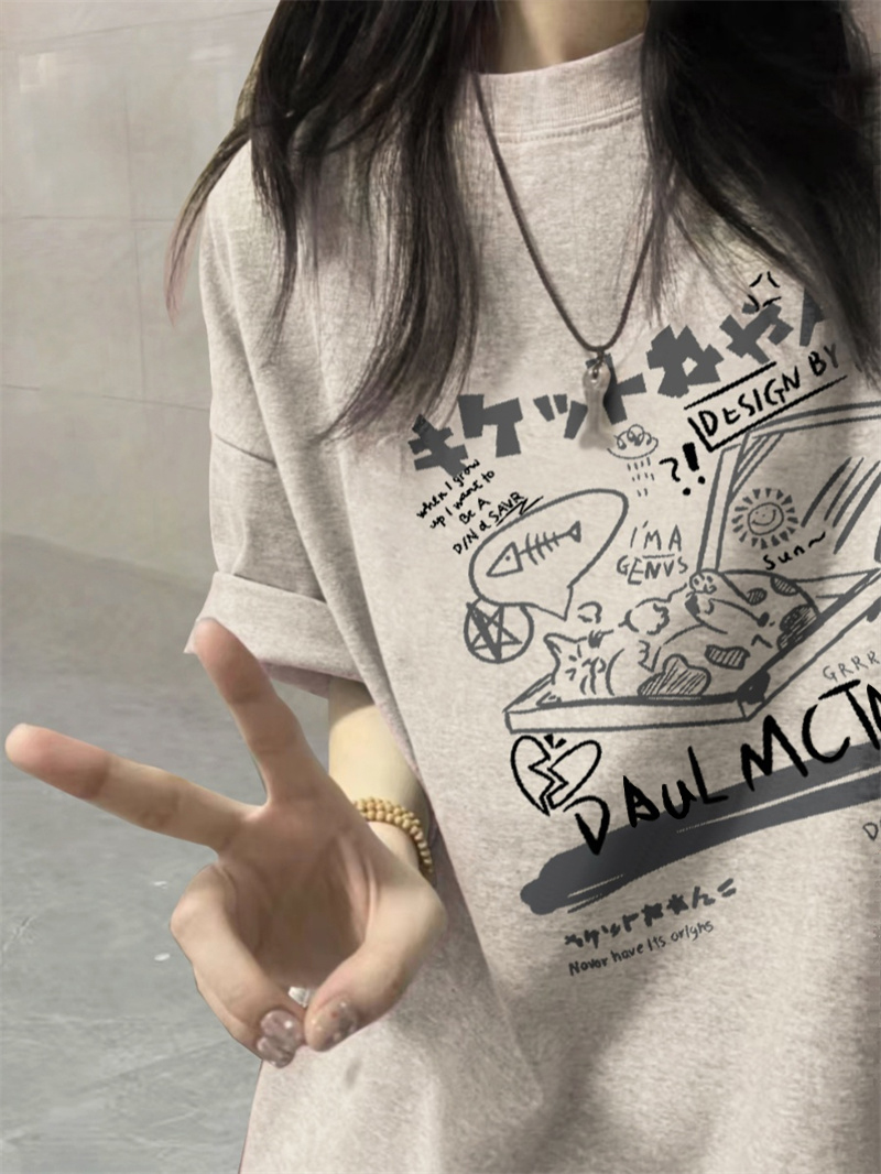 日本の大学アニメ猫ストレートショルダー半袖Tシャツ女性2025春と夏ゆったり多用途半袖グレートップ