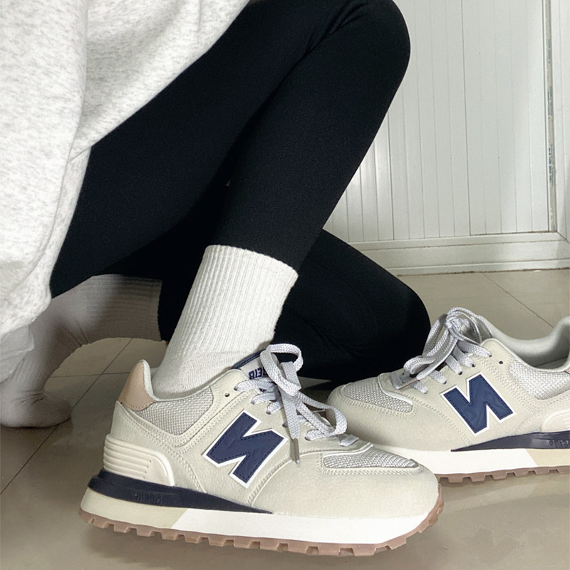 Осенняя женская обувь New Balance 574, модная повседневная обувь повышенной комфортности, женская официальная аутентичная универсальная спортивная обувь на толстой подошве, мужская обувь Изображение 1